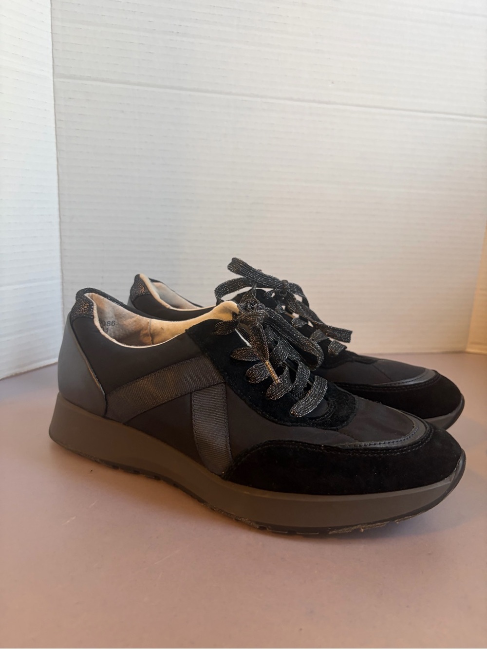 Munro Piper Black Athletic Sneakers